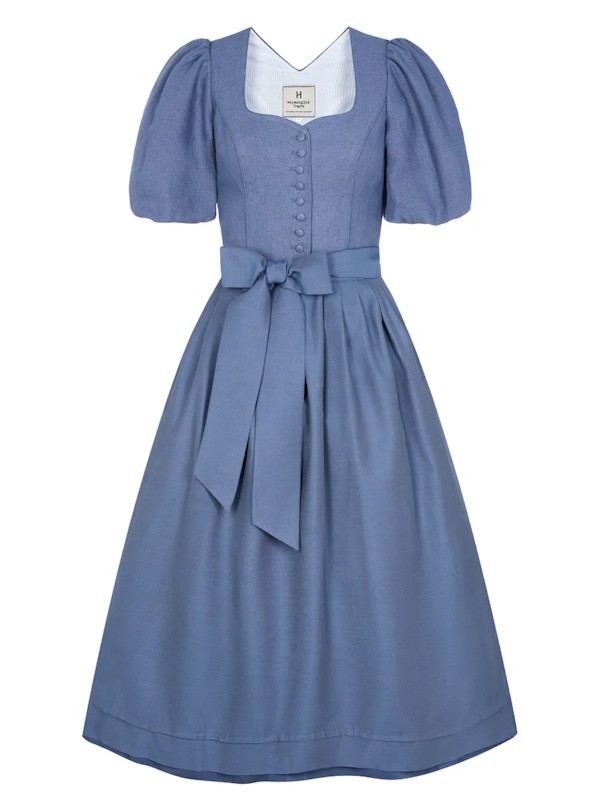 Heimatglück - Dirndl Evi mit Arm in taubenblau