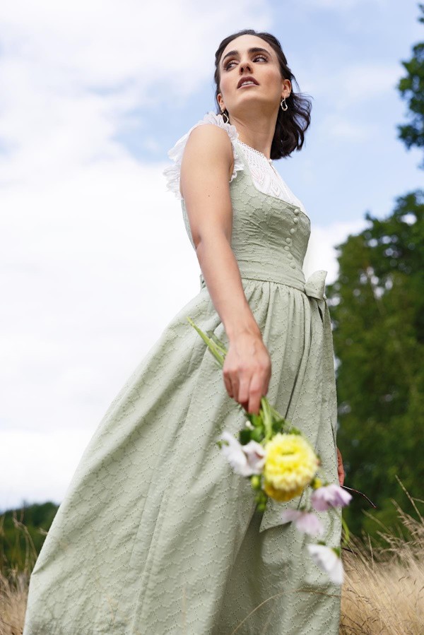 Marjo - Dirndl Ottenthal Minze mit Lochstick - 75 cm