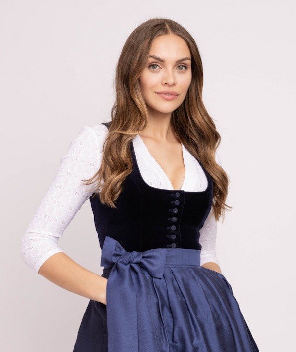 Heimatglück - Dirndlbluse Millie mit V-Ausschnitt und 7/8 Arm