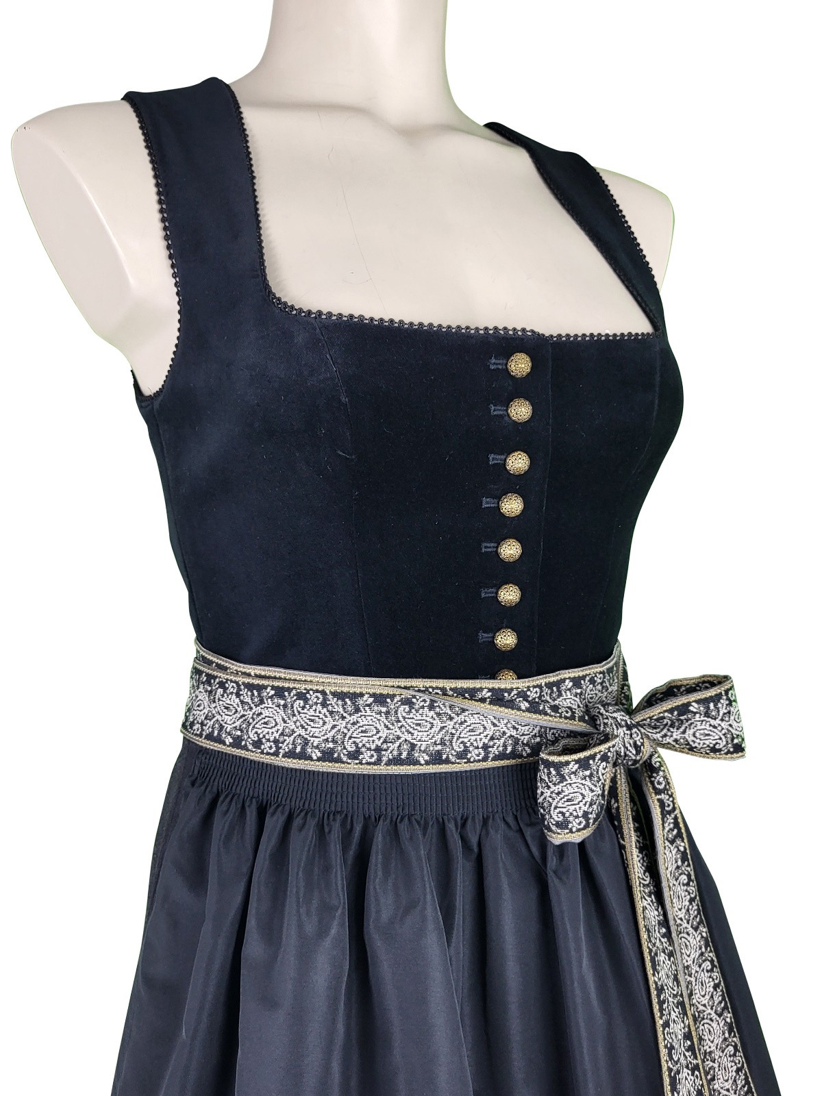 70 cm - Dirndl Ilona mit Samtmieder in schwarz von Wenger